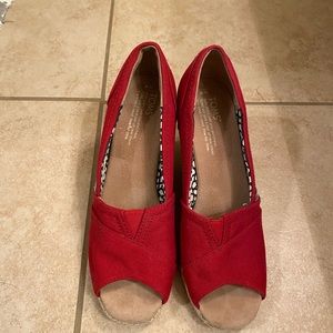 Toms red espadrille wedges size 8